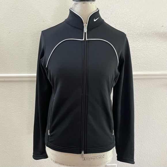 Nike Jackets & Blazers - Nike women’s full zip jacket